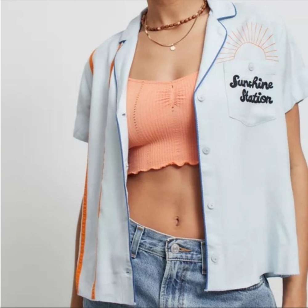 Sunshine Station button down top